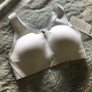Lululemon Enlite bra 34D